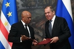 Главы МИД России и Кабо-Верде подписали соглашение о безвизовом режиме