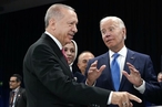 Эрдоган стал «головной болью» Байдена из-за позиции по России - NYT