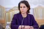 Бербок заявила о невозможности ускоренного вступления Украины в ЕС