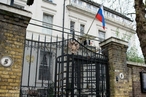 Посольство РФ в Лондоне обвинило Британию в фабрикации отравления Скрипалей 