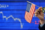 Эксперт: экономика США находится в свободном падении