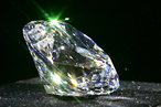 Ученые разработали новый способ превращения графита в алмаз