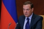 Медведев: власти Украины напрасно отвергают мирную инициативу Путина