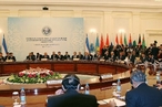 Президент России предложил принять на саммите ШОС в Ташкенте Антинаркотическую стратегию на 2011 - 2016 годы и Программу действий по её реализации