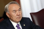 Назарбаев призвал казахстанцев сплотиться вокруг действующего главы государства
