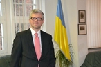 Посол Украины в ФРГ Мельник потребовал от немецких властей  поставить тяжелые вооружения