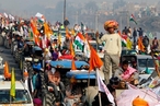 Индийские фермеры грозятся взять в осаду парламент страны