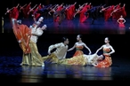На 14-м Чеховском международном театральном фестивале спели «Гамлета» и станцевали «Эхо вечности»