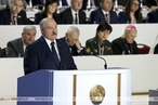 Лукашенко пообещал вынести проект новой Конституции Белоруссии на референдум