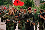 Вчерашних боевиков превращают в официальную армию Косово