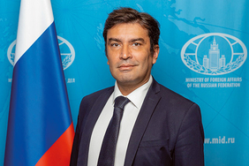 Совместно с китайскими друзьями мы смогли деполитизировать АТЭС