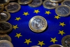 Еврокомиссия вновь снизила экономический прогноз для стран ЕС
