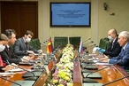 Член Комитета СФ по международным делам А.Климов провел встречу с Послом Германии в России Г. А. фон Гайром