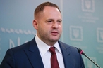 Глава офиса Зеленского заявил о несогласии с предложением Макрона о гарантиях для России